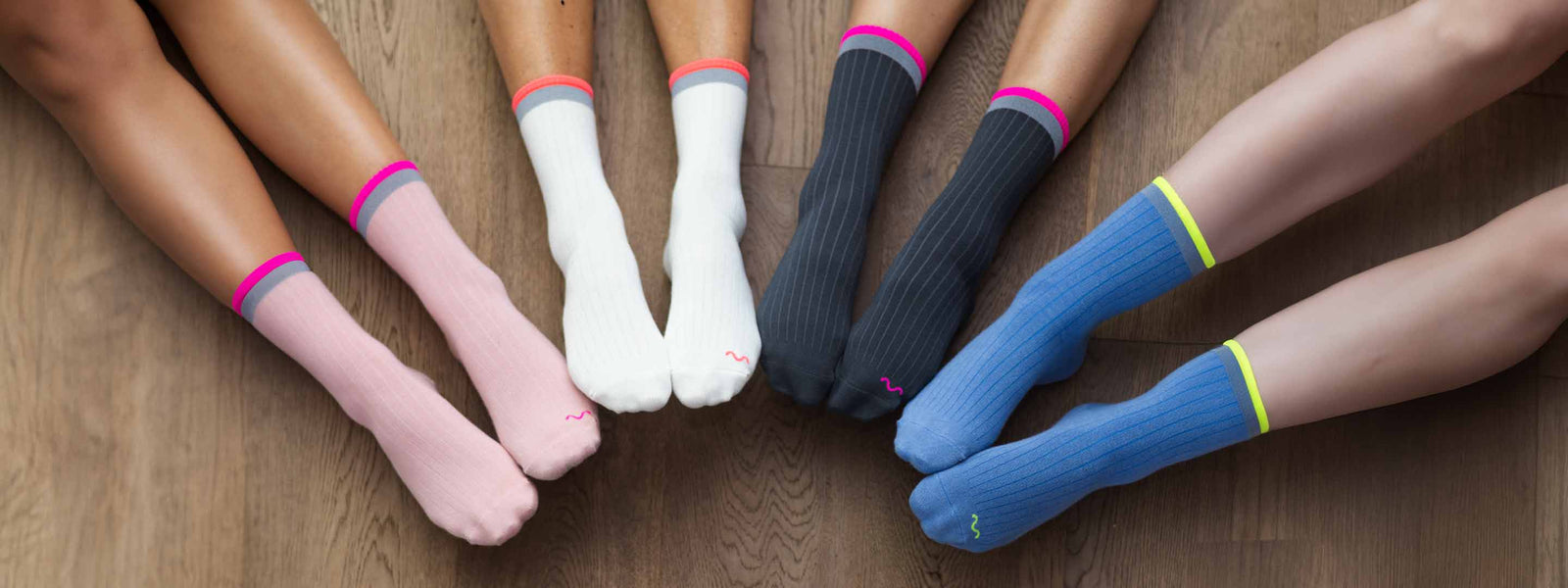 3+1 free reflective socks | GOFLUO