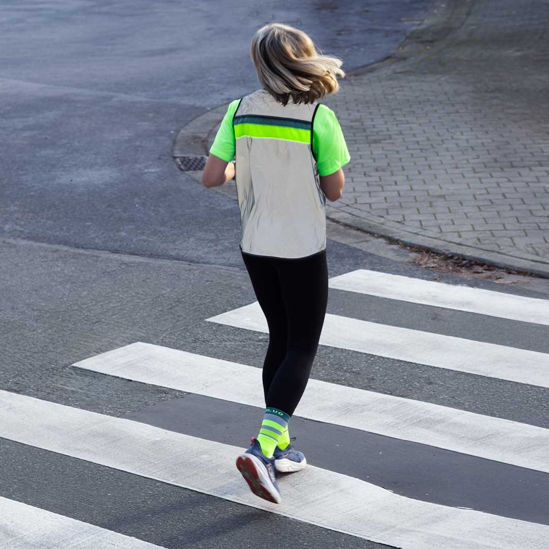 Roman | Grey reflective