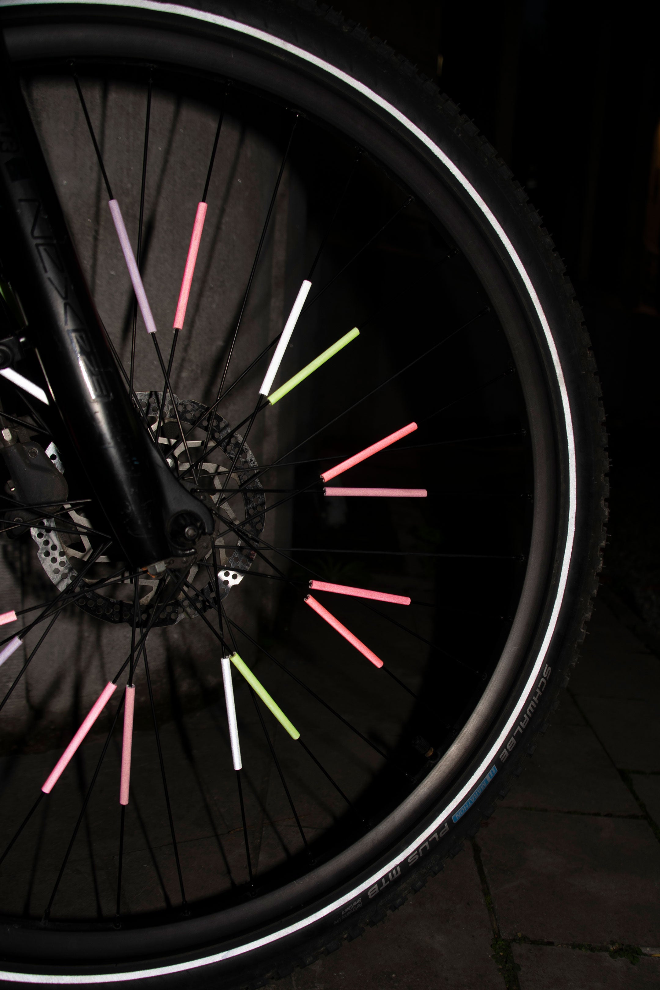 Casper | Multi coral reflective