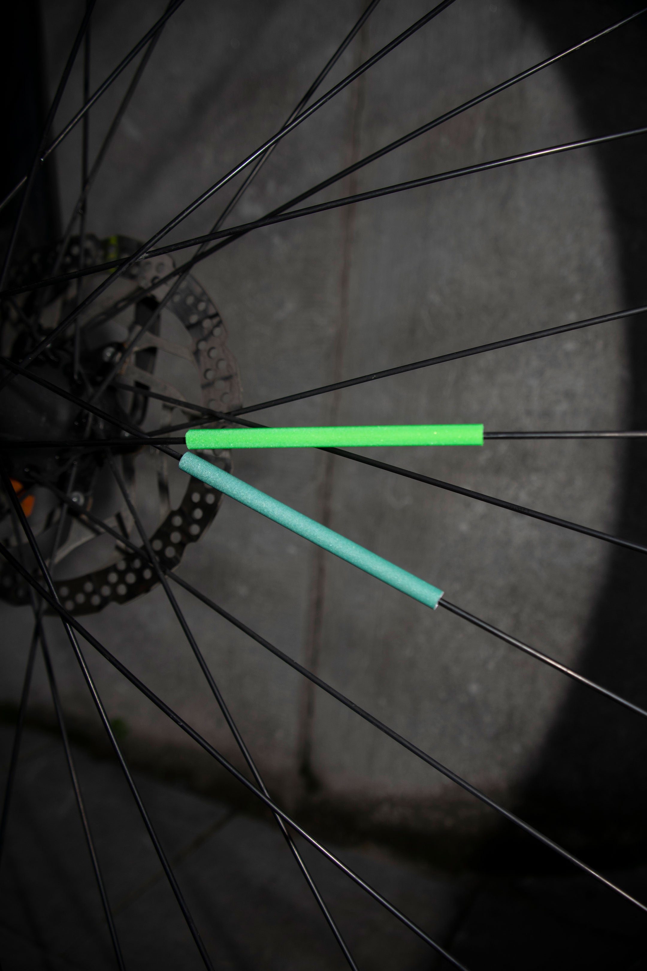 Casper | Multi green reflective