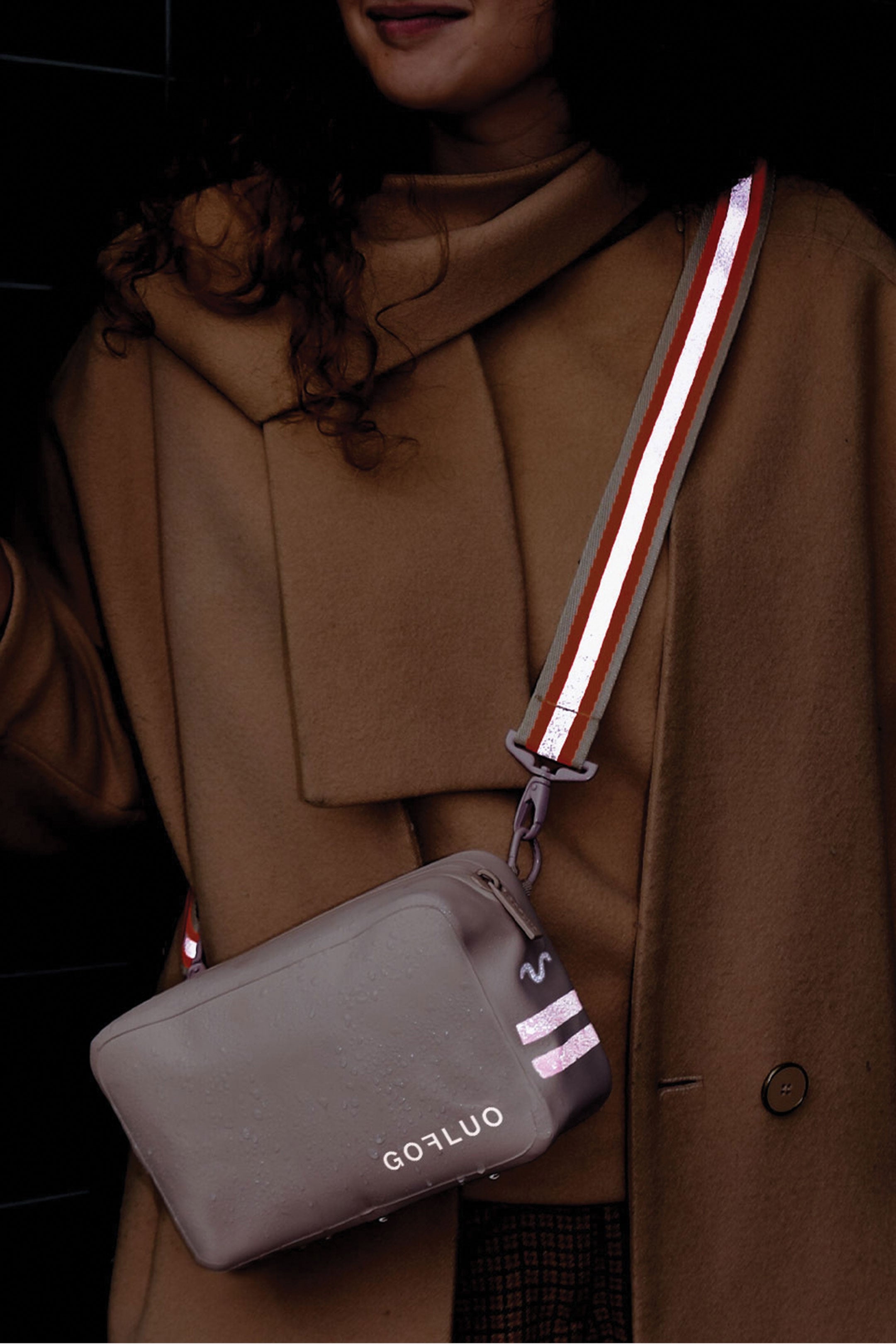 rose kf lenkertasche Colette | altrosa fahrradlenker- & umhängetasche reflektierende gurte