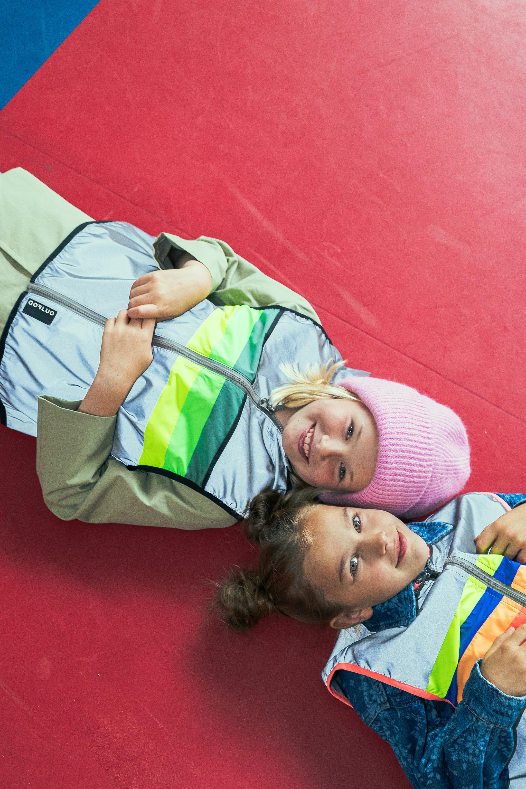 North | Grey reflective