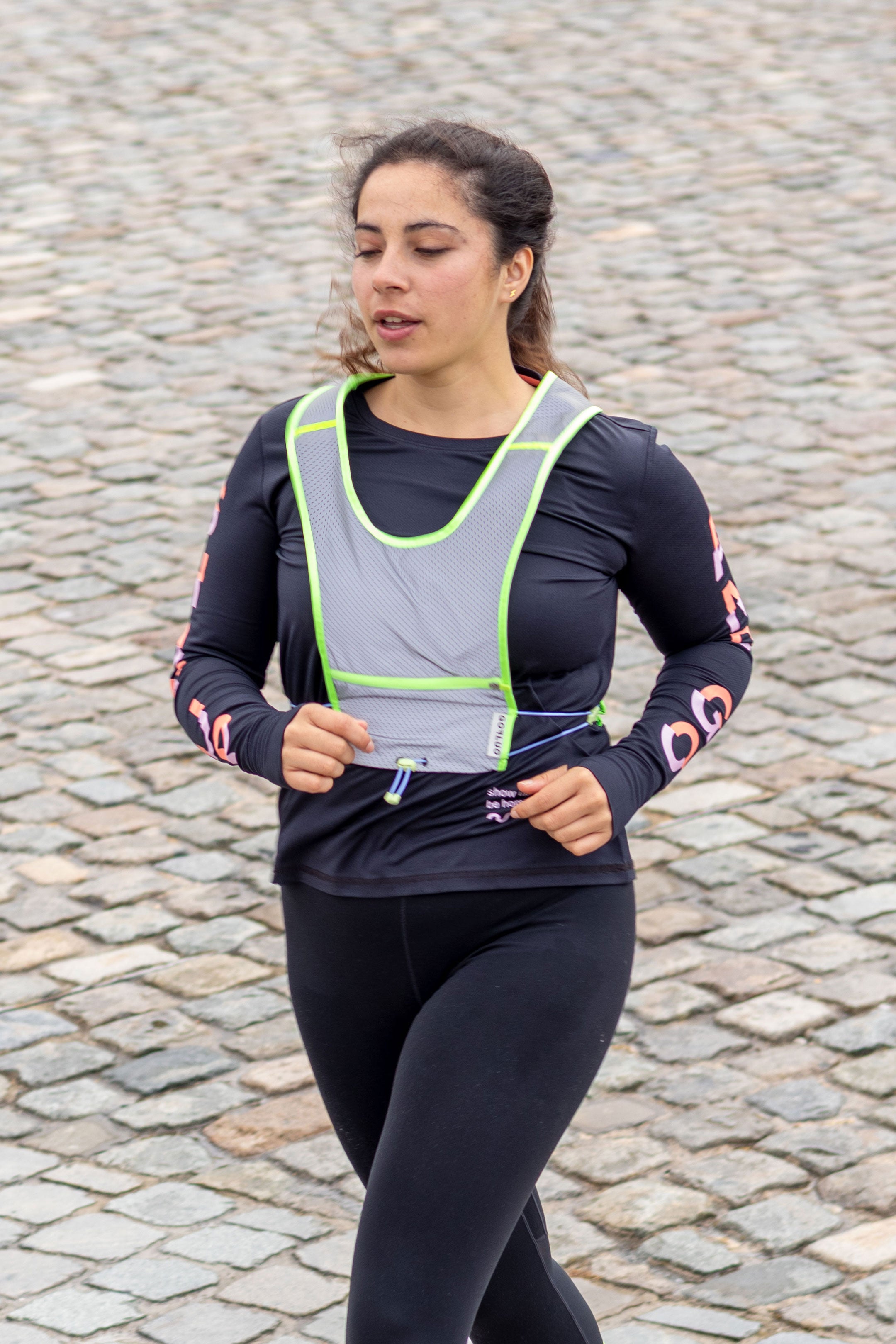 Pace | Grey reflective