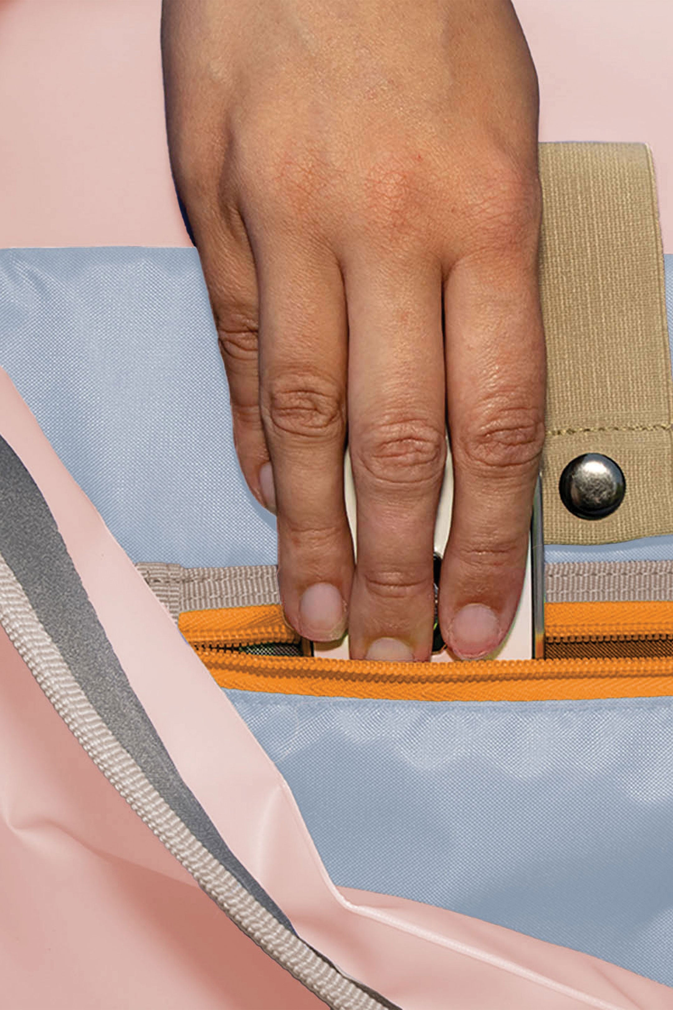 rose fahrrad transporttasche Robin 2.0 | altrosa laptoptasche - reflektierende fahrradtasche